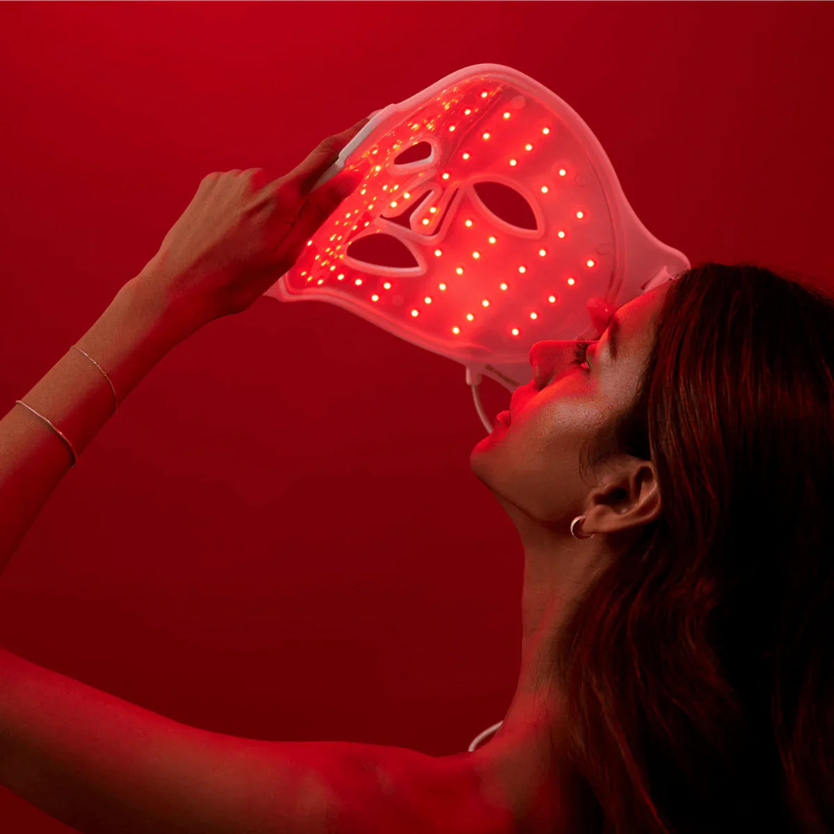 ¿Tomando doxiciclina? Esto es lo que nadie te dice sobre las mascarillas LED